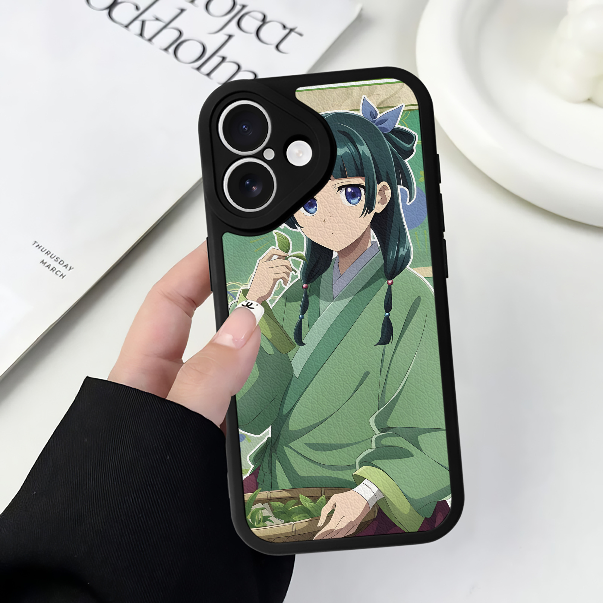 （画像用） 薬屋のひとりごと The Apothecary Diaries 【iPhone 16シリーズ対応】シリコンスマホケース（レザー調） 材質：シリコン